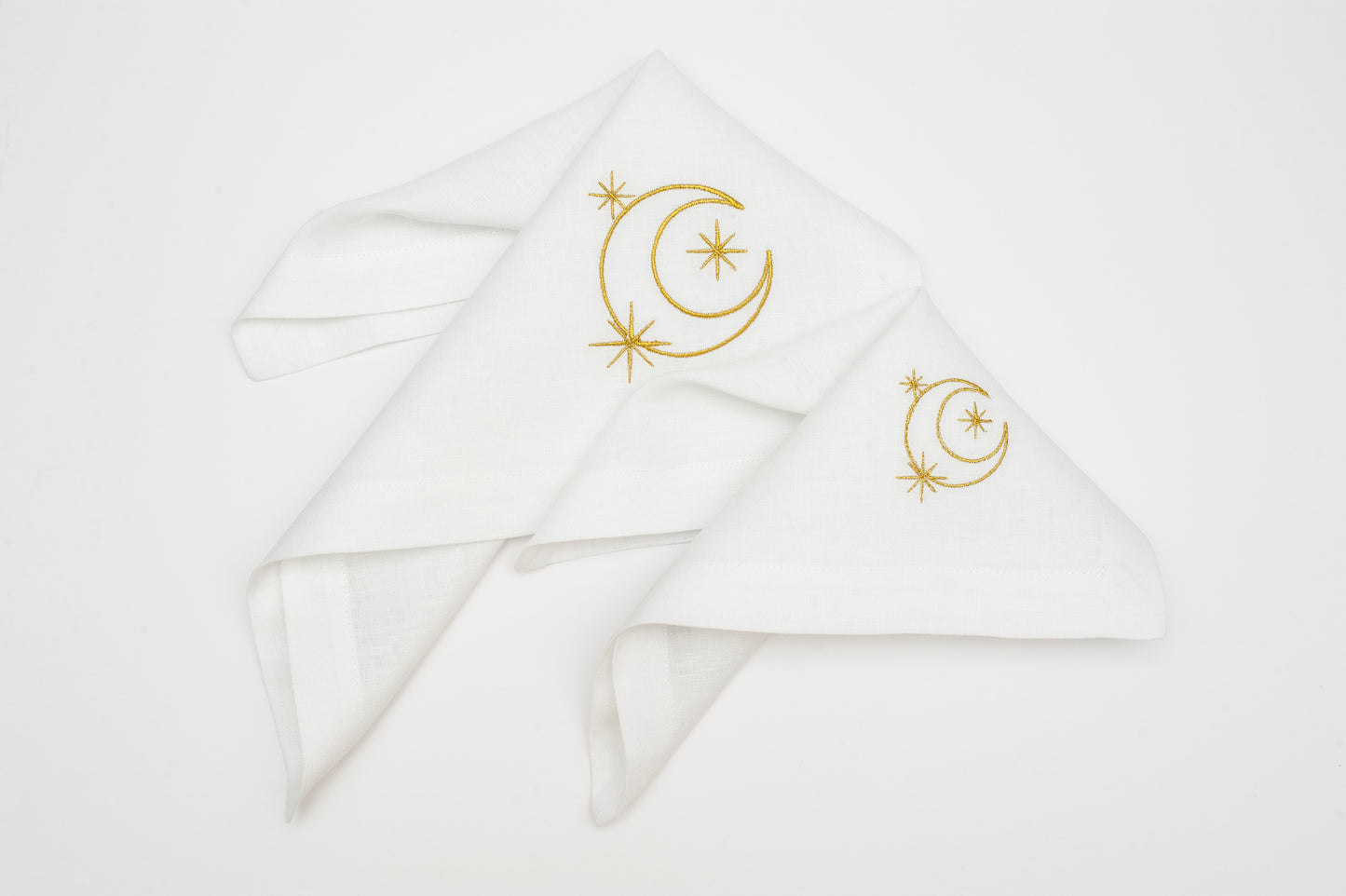 Starry Nights: Linen White Embroidered Christmas Table Napkins