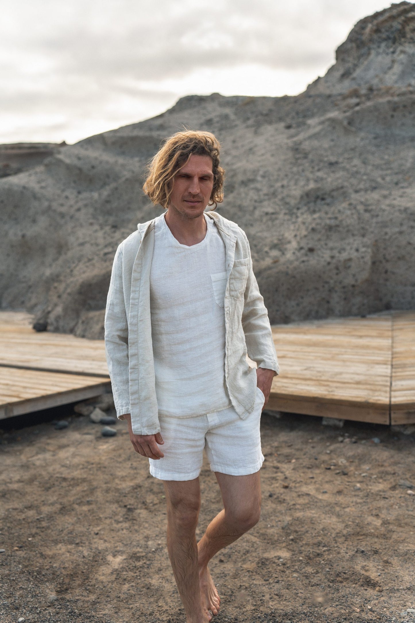 Men's Small Waffle Weave Linen Shorts for Summer Adventures